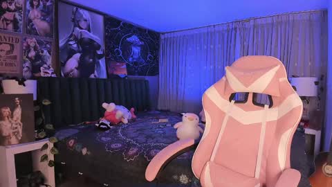 L A N A  online show from January 20, 2025, 11:10 pm