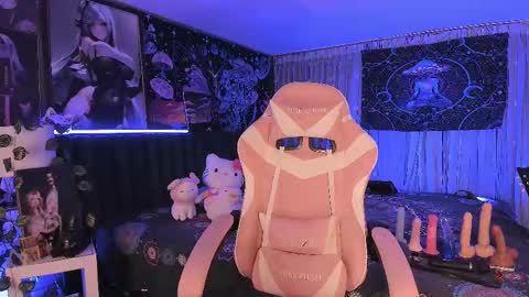 L A N A  online show from February 24, 2025, 5:43 am