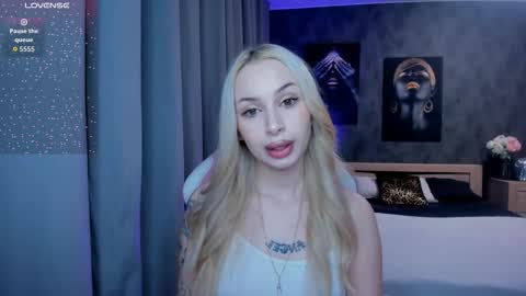 Lana online show from January 16, 2026, 3:10 am