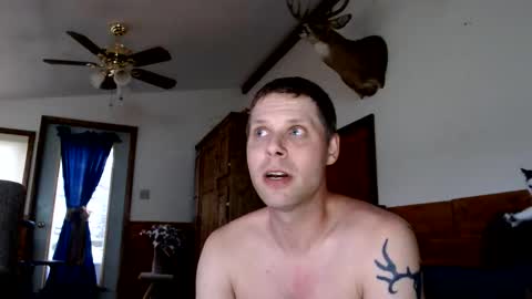 Snapshot of lancehardin chatting on May 25, 2026, 12:05 am Lance online show from May 25, 2026, 12:05 am
