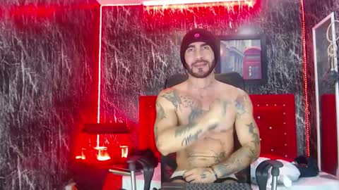 Snapshot of lancelot_benwick chatting on February 9, 2025, 8:13 pm Lancelot Benwick online show from February 9, 2025, 8:13 pm