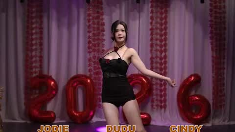 lankwaifong_cindy online show from March 17, 2026, 2:49 am