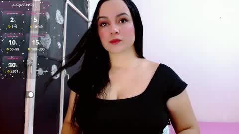 Snapshot of lanna_belle28 chatting on September 22, 2025, 2:08 pm Lanna online show from September 22, 2025, 2:08 pm