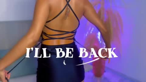 lanna_brunette online show from June 1, 2026, 12:40 pm