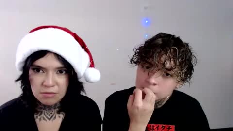 Snapshot of lannie_gonzales chatting on December 13, 2024, 8:15 pm LANNIE   online show from December 13, 2024, 8:15 pm