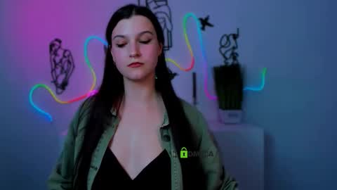 lara_bamby online show from March 9, 2026, 12:53 pm