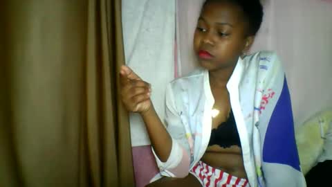 lara_belle online show from May 15, 2026, 11:01 pm