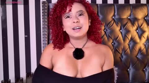 Snapshot of lara_curly chatting on March 27, 2026, 10:48 am lara_curly online show from March 27, 2026, 10:48 am