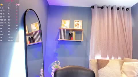      700  200   online show from June 28, 2026, 5:41 pm