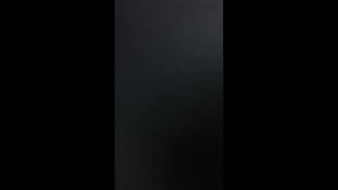 Snapshot of laraa333 chatting on January 25, 2025, 1:32 am Little online show from January 25, 2025, 1:32 am