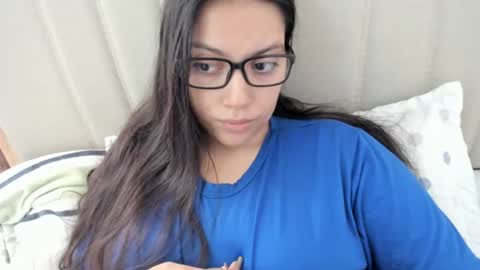 lara online show from September 16, 2025, 12:06 pm