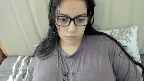 lara online show from March 9, 2026, 2:54 pm