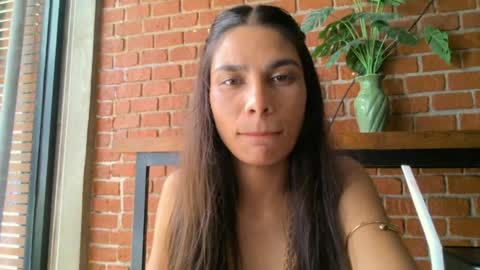 Olivia online show from May 16, 2026, 6:43 am
