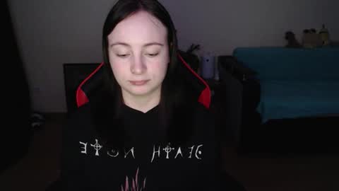 Laralianna online show from December 13, 2025, 8:04 pm