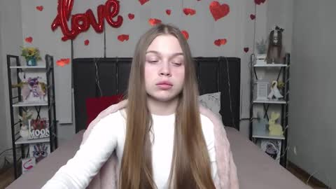 LaraPika online show from February 4, 2026, 6:08 am