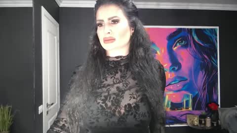 Snapshot of laras_moans chatting on May 17, 2026, 7:06 am laras_moans online show from May 17, 2026, 7:06 am