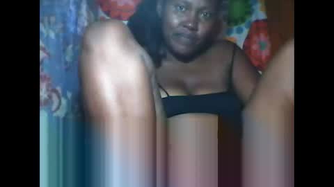 Snapshot of larissa417816 chatting on February 23, 2026, 7:17 am Larissa online show from February 23, 2026, 7:17 am