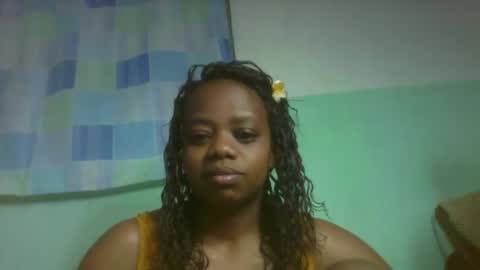 larissa645771 online show from November 5, 2025, 7:58 pm