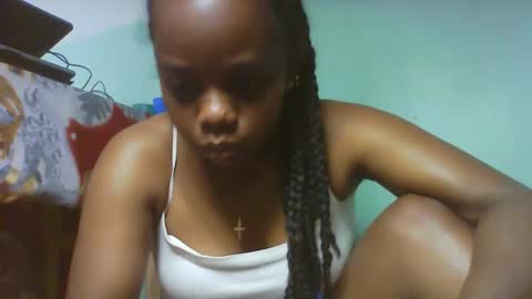 larissa645771 online show from November 22, 2025, 4:06 pm