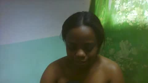 larissa645771 online show from December 20, 2025, 5:36 am