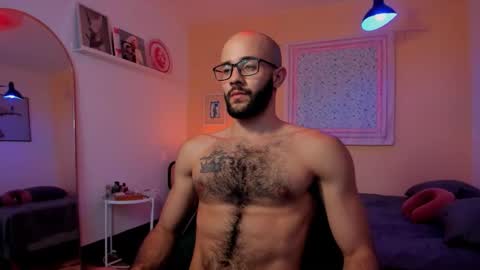 Snapshot of larry_stewart chatting on February 10, 2026, 10:36 pm larry_stewart online show from February 10, 2026, 10:36 pm