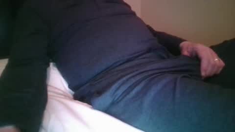 larryj007 online show from April 9, 2026, 3:06 am