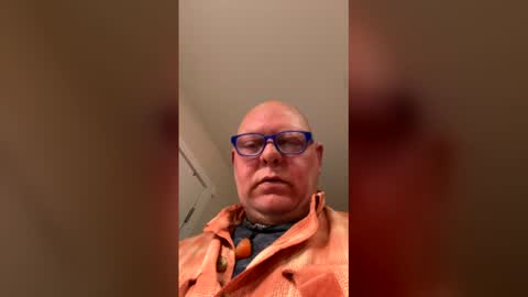 larsenbrent44 online show from February 25, 2026, 6:45 am