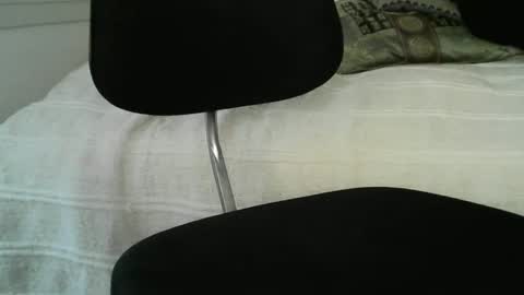 lashouse online show from March 8, 2025, 5:38 am