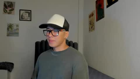 lass_nazar online show from October 23, 2025, 1:16 am