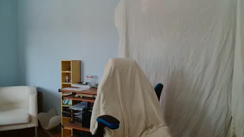 Latex Doll Iris online show from March 20, 2026, 8:41 am