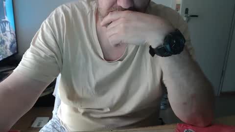 Andreas  Latexlover  online show from April 11, 2026, 1:59 pm