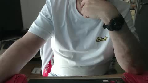 Andreas  Latexlover  online show from April 17, 2026, 11:13 am