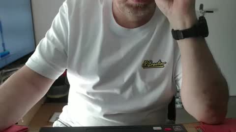 Andreas  Latexlover  online show from April 24, 2026, 11:56 am