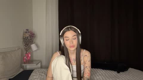 Liza online show from April 1, 2026, 5:32 pm