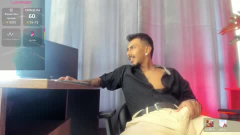 latin_blackmen online show from March 9, 2026, 11:58 am