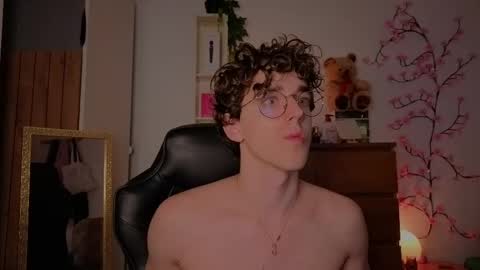 Snapshot of latin_luxury_i chatting on June 4, 2026, 3:12 am Free OF online show from June 4, 2026, 3:12 am