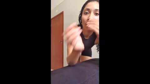 latina629929 online show from March 15, 2026, 6:25 pm