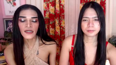 Snapshot of latina_goddes4uxxx chatting on February 20, 2025, 10:37 am ask me online show from February 20, 2025, 10:37 am