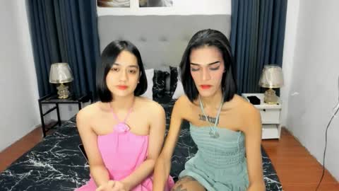 Snapshot of latina_goddes4uxxx chatting on November 4, 2025, 3:05 am ask me online show from November 4, 2025, 3:05 am