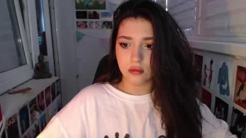 miiiiiiaaaa online show from February 11, 2025, 8:05 am