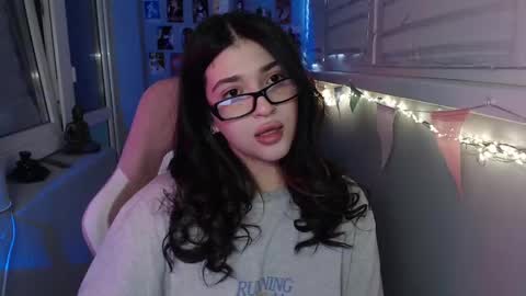 miiiiiiaaaa online show from February 24, 2025, 5:11 am