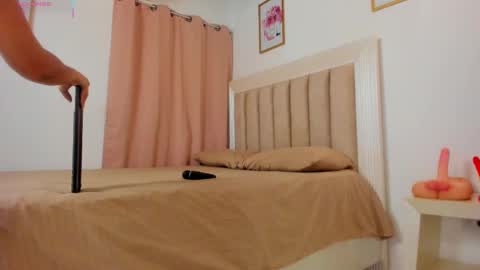 Snapshot of latinabeautifull chatting on October 8, 2025, 12:30 am FABIANA online show from October 8, 2025, 12:30 am