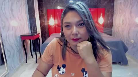 EMMA   online show from February 9, 2026, 2:32 pm