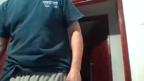 Robert online show from January 2, 2025, 12:02 am