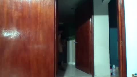 Robert online show from January 8, 2025, 2:35 am