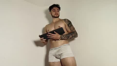 LatinBoyVIP  Colombian online show from July 16, 2026, 4:02 pm