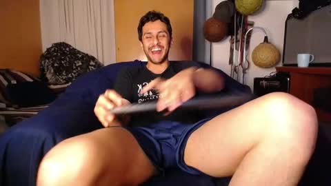 Juanito online show from November 21, 2025, 3:05 am