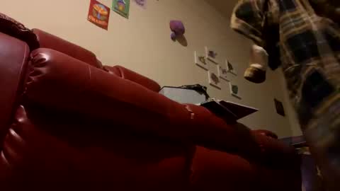 Snapshot of latinlover199518 chatting on March 9, 2025, 6:06 am latinlover199518 online show from March 9, 2025, 6:06 am