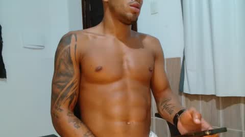 latinmarian online show from April 17, 2026, 7:22 am