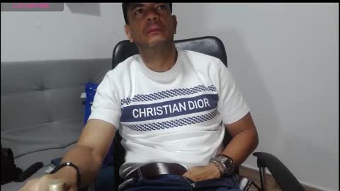 latinmartin254 online show from March 15, 2026, 5:02 am